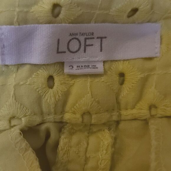Loft Yellow Eyelet Riviera Short Size 2 - Picture 4 of 6